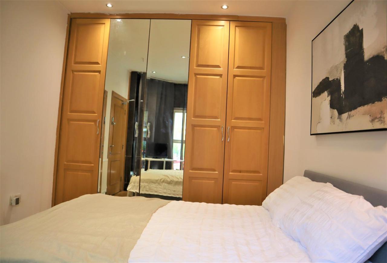 Camden Guest house *